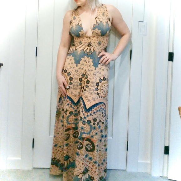 Free People Dresses & Skirts - Beautiful Free People Dress